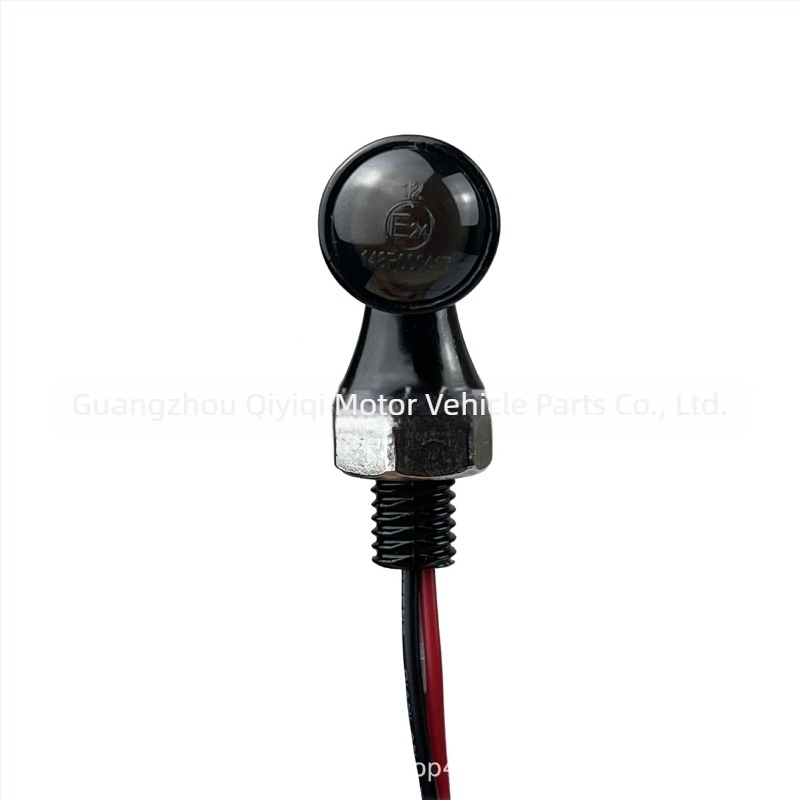 LED mini indexlámpa féml burkolattal (cinkötvözet/PC), modell QYQ-3019, 12V, 1W, módosított autók és motorkerékpárok számára