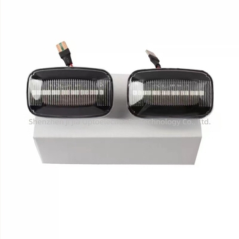 LED oldalsó fény a Toyota Land Cruiser 70/80/100 sorozathoz - 12V, 3W, 6500K, ABS