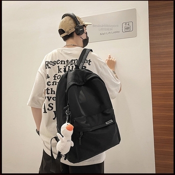 Unisex utazótáska nagy kapacitású, vízálló, ergonomikus görbült hátpanel, nylon bélés
