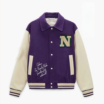 Téli tömött baseball dzseki PU bőr ujjakkal és hímzéssel, streetwear stílus, gallér, egyszerű záródás, bélés 100% pamut