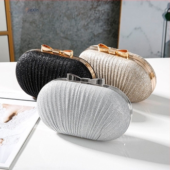 Estélyi Clutch - Ovális formájú, Poliészter, Záróval, Láncos vállpánttal, Telefontartó zseb