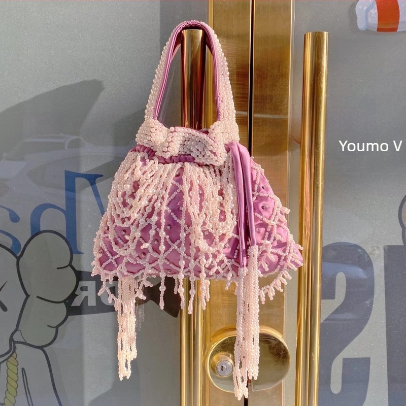 Selyem vödrötáska pliszé dizájnnal, szalagNYitással és poliészter béléssel