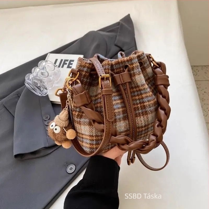 Női bucket táska, mini méret, 2025 tavasz, magas minőség, sokoldalú crossbody