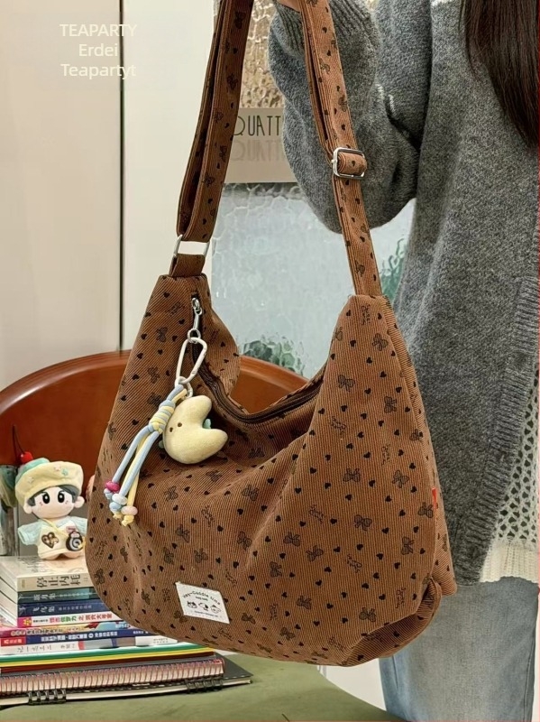 Corduroy női crossbody táska, koreai stílusú minimalist design, zipzáros nyitás, telefonzseb, poliészter bélés