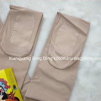 Nylon harisnya, anti-frikciós, közepes vastagságú, egyszínű mintázat
