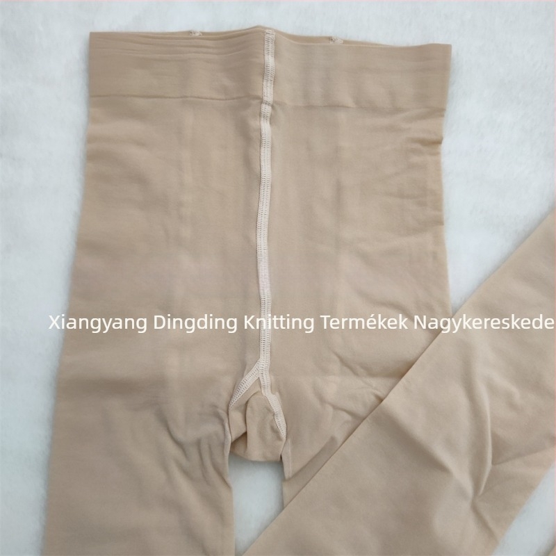 Nylon harisnya lábfejes, egyszínű, izzadságfelszívó, dörzsölés elleni, teljes hosszúságú — Lily