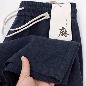 Férfi len nadrág rövidnadrág japán stílusban, sötétkék, laza szabás, légáteresztő és nedvességfelszívó, pamut-len keverék, egyszínű, egyenes szabás, mindennapi viselet, térdig érő