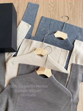 Merinó gyapjú pulóver fél magas gallérral, karcsú szabás, hosszú ujjak, egyszínű, 95%+ gyapjú