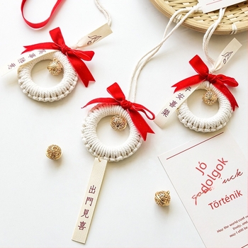 Nuchi Újévi harang-dísz áldást hozó karakterrel és zodiákus motívummal, mini lógó medál a tavaszi fesztiválhoz