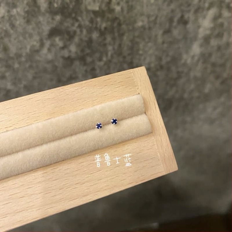 S999 Sterling ezüst cirkón fülbevalók pároknak, könnyű lux, kompakt és elegáns