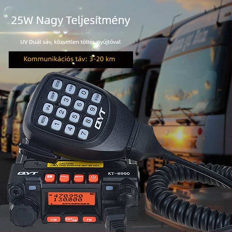 Autóba szerelt QYT KT8900 nagy teljesítményű rádió autós túrákhoz és off-road kommunikációhoz; 136-174/400-480MHz, 25W, 200 csatorna, 5–10 km hatótáv, 13,8V cigarettagyújtó tápegység