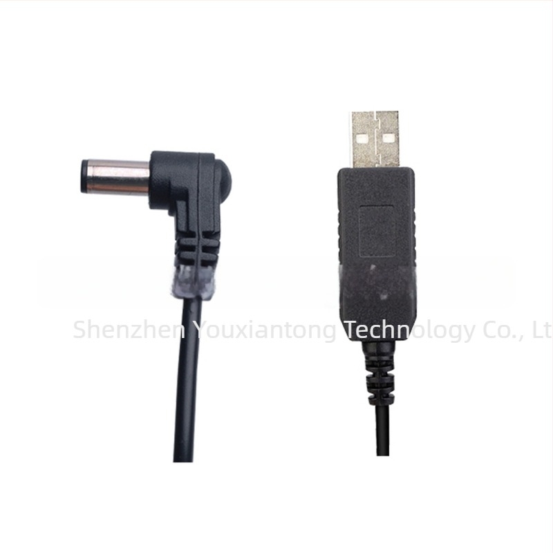 Baofeng UV5R USB töltőkábel, 3,5 mm csatlakozó, csúszásmentes felület, elem nélkül, elméleti hatótáv 1,5–3 km