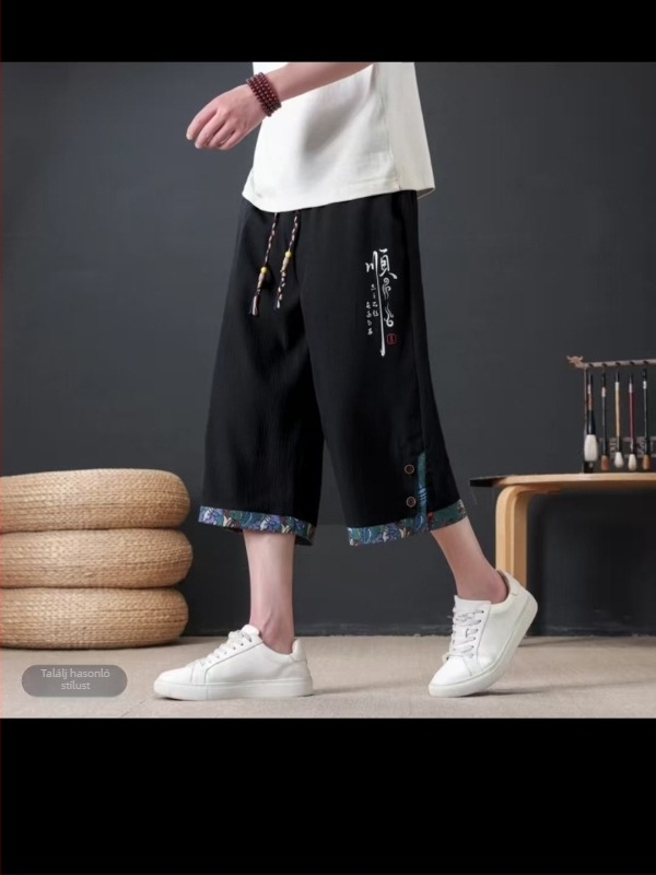 Férfi rövidnadrág, cropped hossz, légáteresztő, mikroelasztikus, koreai stílusú (nyár 2025)