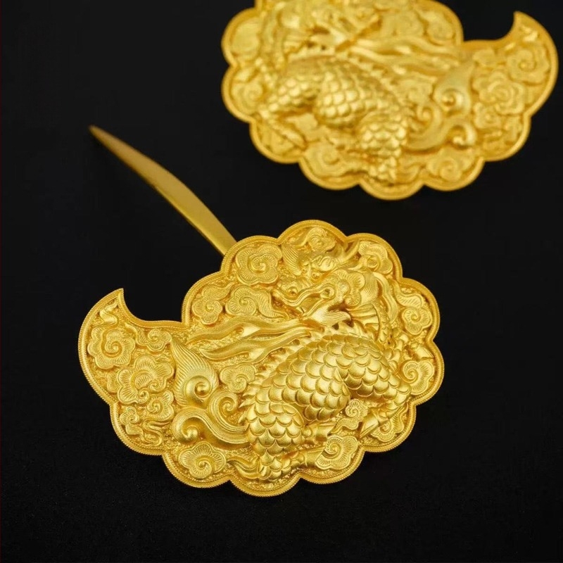 Réz hajcsat, vintage stílusú, geometriai mintával, elektroplatált felülettel, bemutató 2025 tavaszán