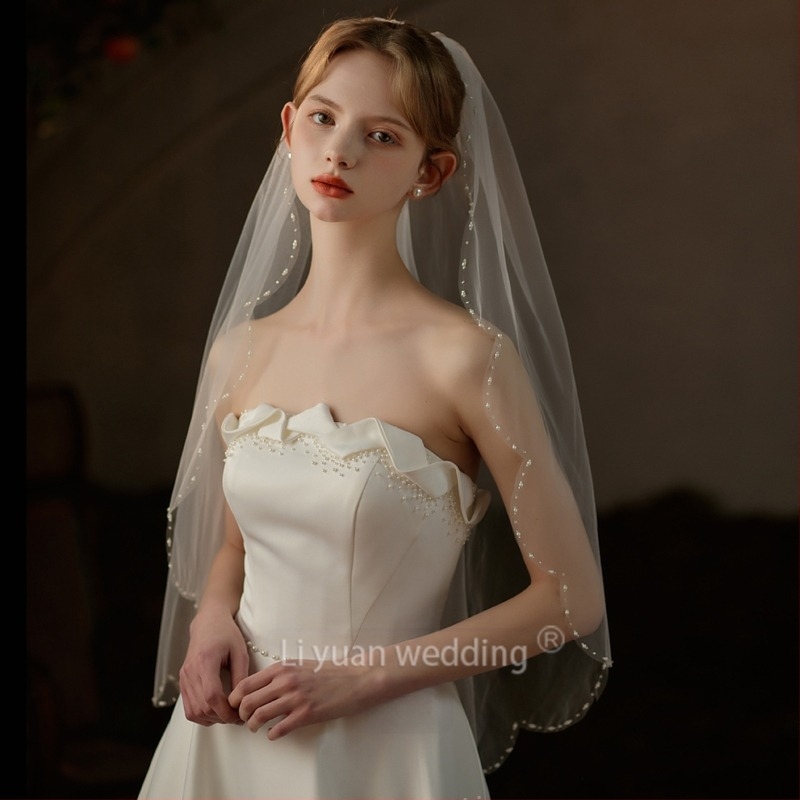 Gyöngyanyagú menyasszonyi fátyol, női stílus, típus: Waltz, kristálytípus: Egyéb