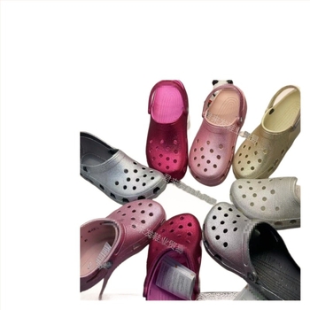 Shining Star sorozat: csillogó Crocs-stílusú női papucs hátsó pánttal, nyári csúszásmentes