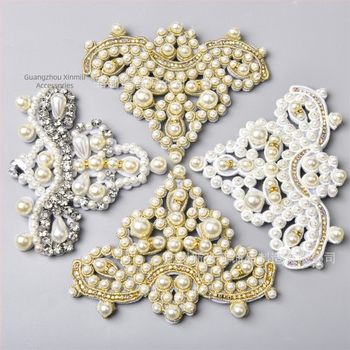 Gyöngy- és rhinestone virág applikáció cipőkhöz és ruhákhoz, textil applikáció, DIY ruházati kiegészítő és hajcsat