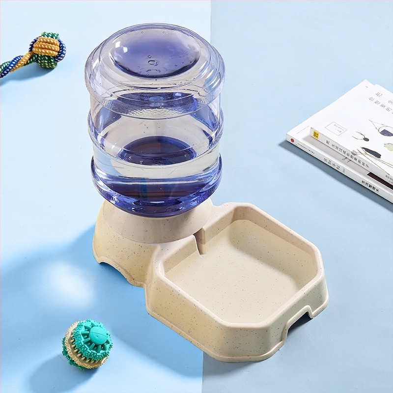 Műanyag macska etetőtál, négyszögletes