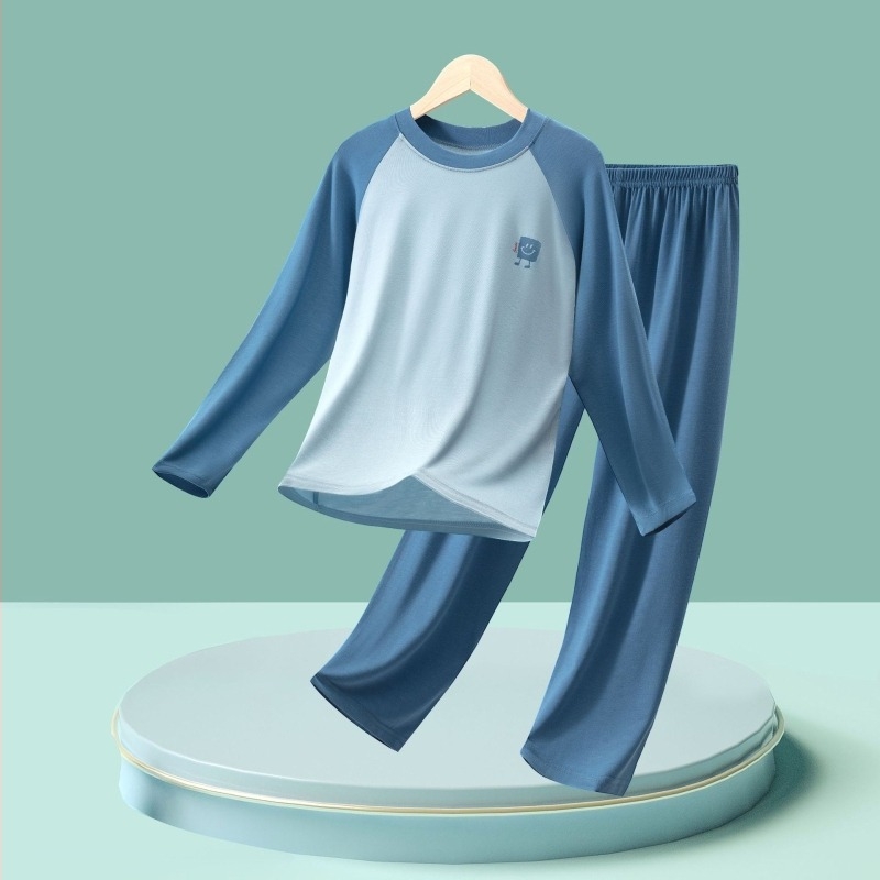 Gyerekek hosszú ujjú és hosszú nadrágú pizsama szett, 95% viszkóz, puha kezelésű anyag, egész éves viselet