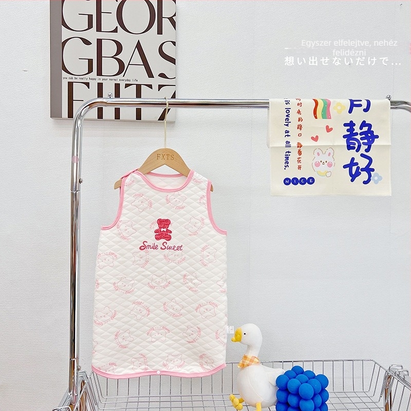 Baba pamut alvózsák mellény-stílusú, karikatúra minta, 0–1 év, töltet: 100% pamut, őszi-téli