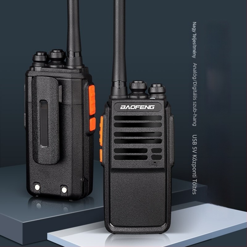 BF-888S Walkie Talkie - 3-5 km hatótáv - Li-ion 2100 mAh akkumulátor - Ütésálló - Kijelző nélkül