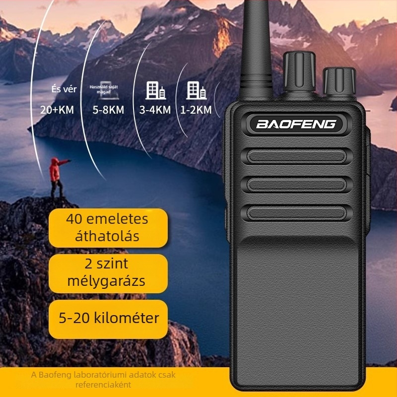 Baofeng kézibeszélő, 8W kimenet, 16 csatorna, hatótávolság 3-5 km (teoretikusan akár 10 km), Li-ion akkumulátor 3800 mAh