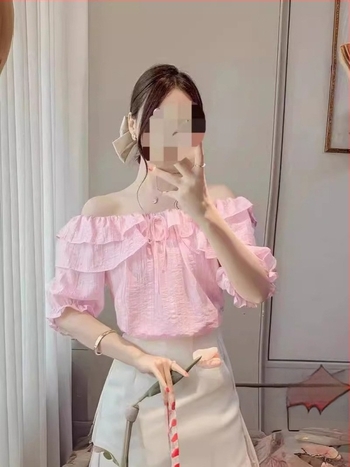 Francia stílusú fodros vállú felső női rövid ujjú chiffon top, lazán szabott, hasfedős, nyár 2024