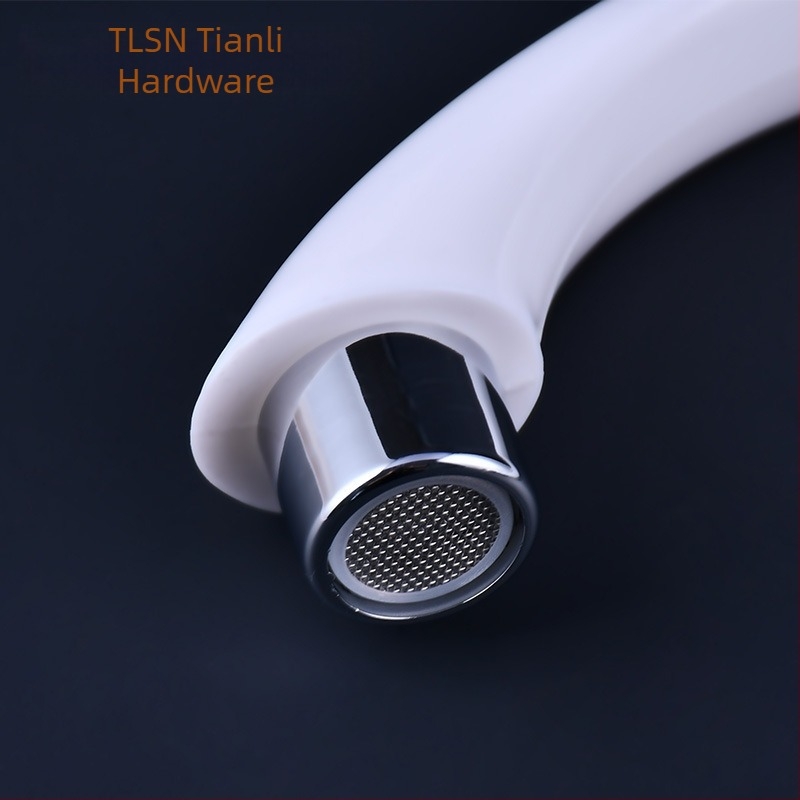 Konyhai csaptele, műanyag, falba épített kivitel, kerámia szeleppel, 16 mm bemenet/kimenet, 0–80°C