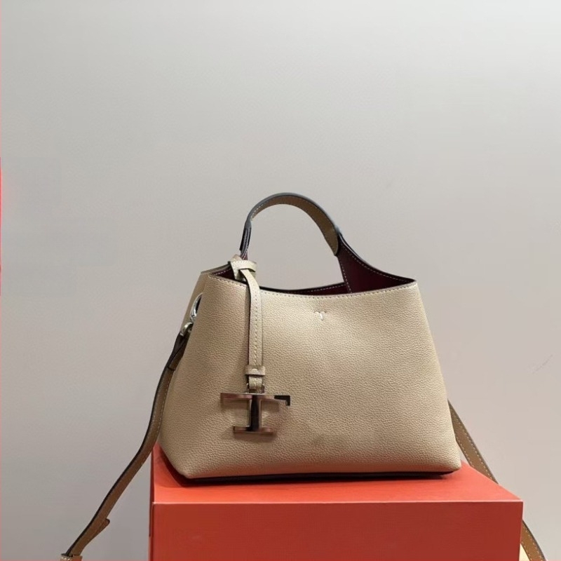 Női valódi bőrből készült kézitáska PU béléssel, street-stílus, horizontális négyszögletes forma, puha felépítés, ID-zseb