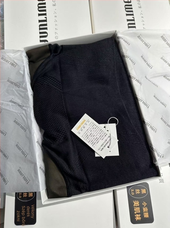 Nylon harisnya fleece béléssel, magas derekú haskontroll, vastag anyag, teljes hossz