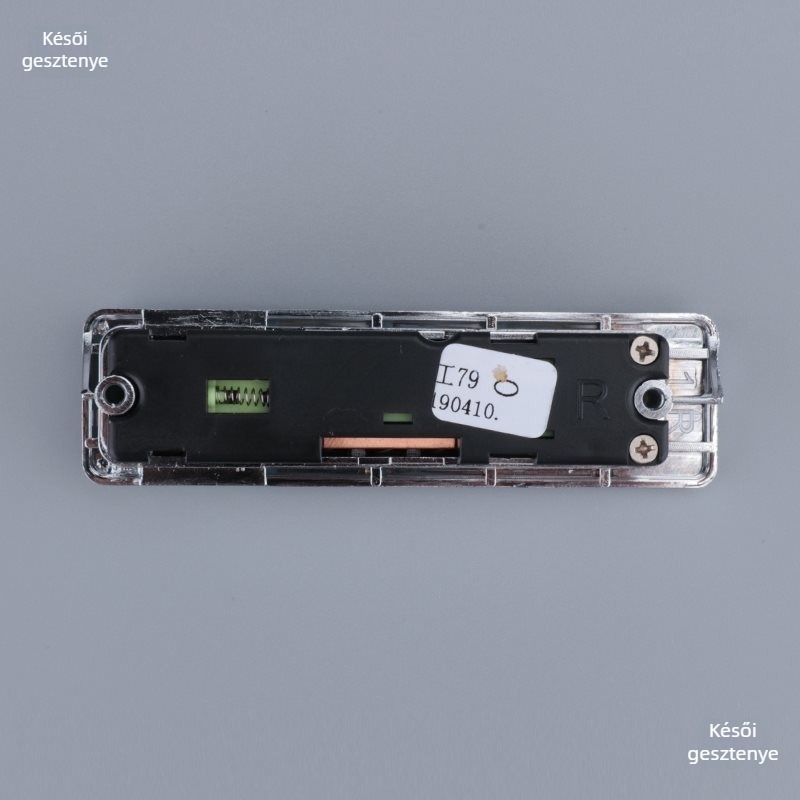 Jelszós zár a bőröndhöz — oldalsó zár (Kategória: kiegészítők a bőröndökhöz; Zár típusa: jelszavas; Pozíció: oldalsó)