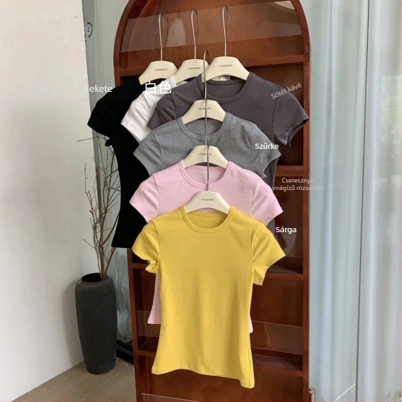 Jobb vállon tervezett T-shirt, derekat szorító, karcsú szabás, rövid ujjú, kerek nyakú