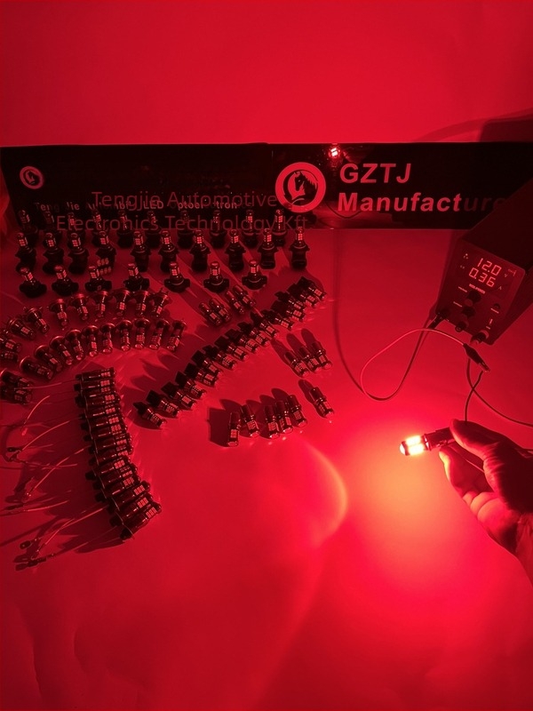 Autó féklámpa LED izzója 1156, 180°/150° látószög, közvetlen csere, 5.2W, 12-24V, 1350 lm, LED 3030