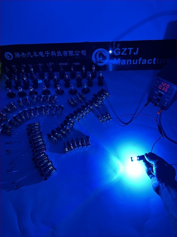 Autó féklámpa LED izzója 1156, 180°/150° látószög, közvetlen csere, 5.2W, 12-24V, 1350 lm, LED 3030