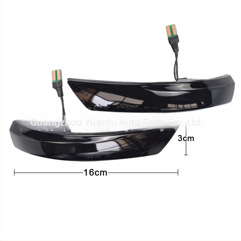 LED dinamikus tolatófény Ford Focus Mk2/Mk3 és Mondeo Mk4-hez – 12V, ABS burkolat, modell L-Fd-01, kompatibil Mondeo 2011-2014 és Focus 2 Mk2 2008-2011