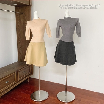 Kötött pulóver akril szálból, karcsúsított szabás, félmagas gallér, hosszú ujjú