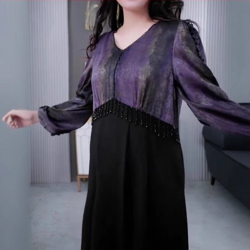 Elegáns chiffon hosszú ujjú ruha, 90–95% poliészter, hossza 99 cm, tavasz 2025, Kapok forest