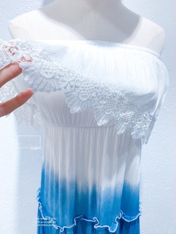 Hosszú A-vonalú ruha, 95% pamut, tie-dye minta, egy vonalú gallér