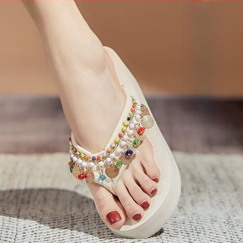Női vastag talpú szandál – bohem stílus, EVA felsőrész és talp, csúszásmentes, klín talpú strandpapucs