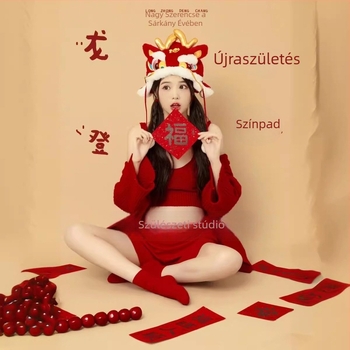 Anyasági kötött szett U-alakú gallérral, ujj nélküli felső és rövid csípő szoknya, gyapjú–keverék anyag, poliészter <30%, művészi retro stílus