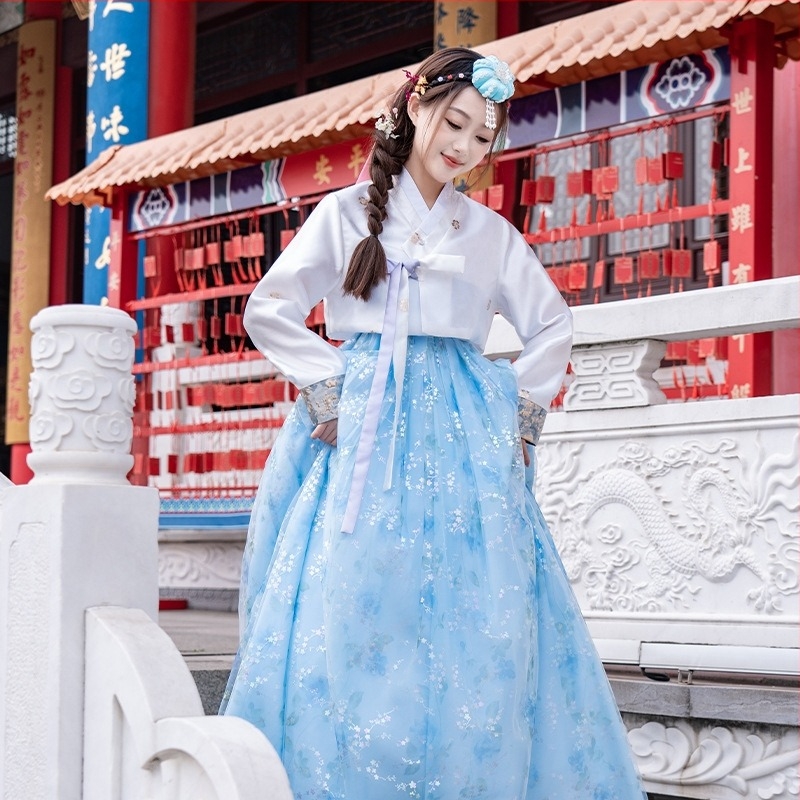 Hanbok-stílusú női színpadi ruházat flitterekkel, poliészter anyag, 2025 tavasz, 25–29 éves nőknek