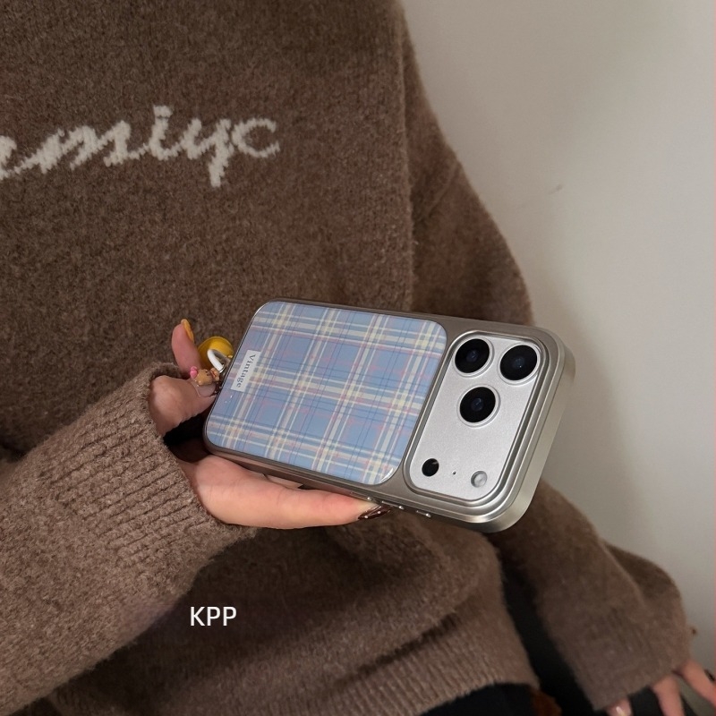 Retro színblokkok narancs-kék kockás mintával iPhone 13/14/16/17 Pro/Max számára, domborított felületű védőtok esésvédelmi funkcióval
