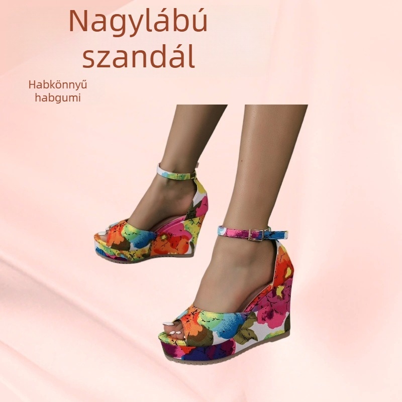 Egy pántos szandál hal formájú orral, PU felső rész, csattal záródó, klinés sarok