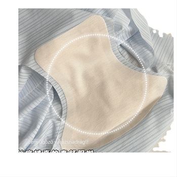 Varrás nélküli női alsó ice silk anyagból, japán stílusú, mulberry selyem bélés, középmagas derék, csíkos