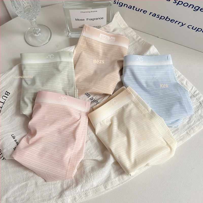 Varrás nélküli női alsó ice silk anyagból, japán stílusú, mulberry selyem bélés, középmagas derék, csíkos
