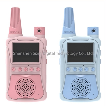 Gyerekeknek szóló videó interkom, kézben tartható, 1,5 km-ig tartomány, Li-ion 1000 mAh akkumulátor, kijelzővel, porálló