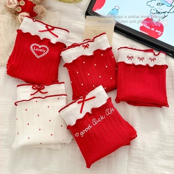 Női pamut alsónemű hosszított ágyékkal, antibakteriális, lélegző (Fő anyag: pamut; Összetétel: 95–100% pamut; Gátlór: 100% pamut; Szövés: kötött; Derék: középmagas)