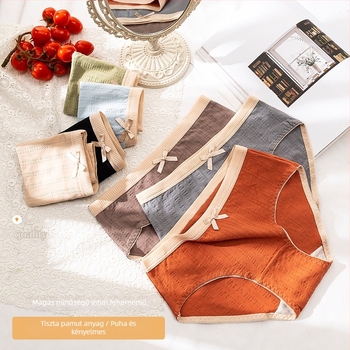 Női pamut alsónemű középmagas derekú, antibakteriális és lélegző jacquard anyagú, crotch belső rész 100% pamut, külső anyag 90–95% pamut