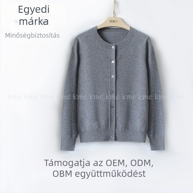100% báránygyapjúból készült kötött kardigán kerek nyakkal, egyrészes gombolással, szürke, elegáns irodai viselet (ősz 2025)