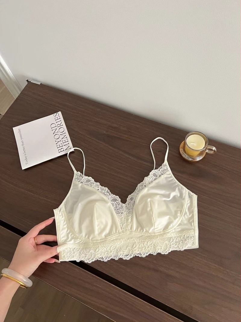 Nylon anyagú melltartó, ultra vékony formázott kosár, push-up, szép hátsó dizájn, lélegző — modell 12343
